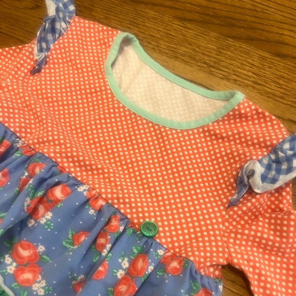 Colorful Ruffled Kids Top - Picture 2 of 4